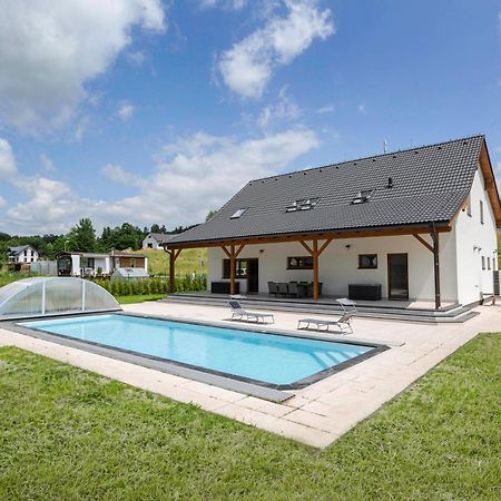 Holiday House Adam Prosecne Bagian luar foto